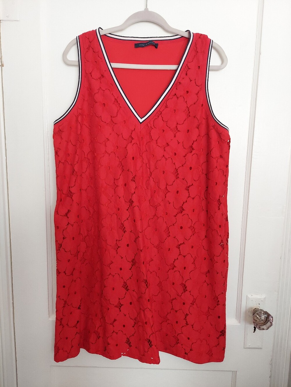 Tommy Hilfiger Shift Dress Womens 2X Plus Red Floral Lace Lined Summer Vacation